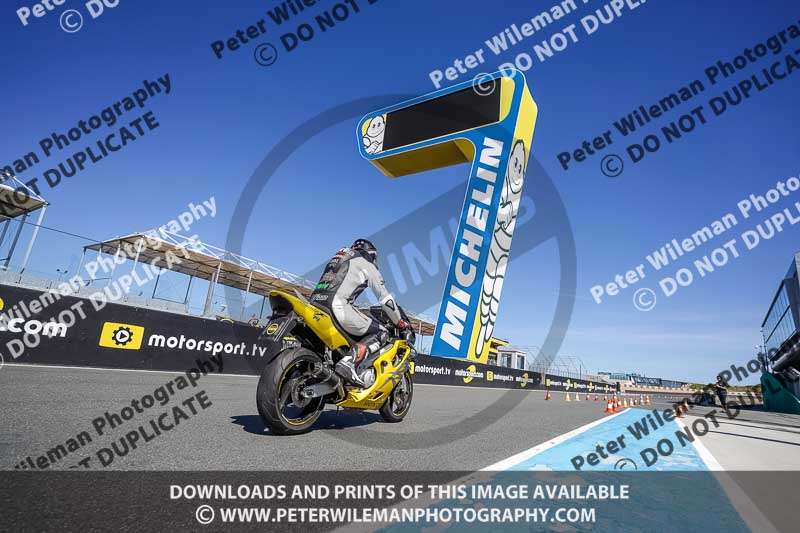 France;Le Mans;event digital images;motorbikes;no limits;peter wileman photography;trackday;trackday digital images